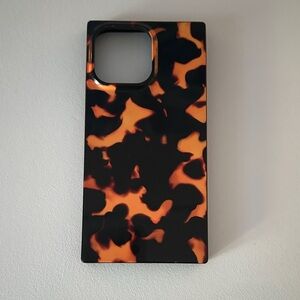 FLAUNT Tortoiseshell Phone Case